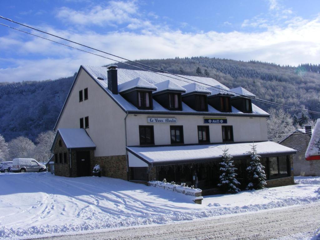 Auberge Le Vieux Moulin Буйон Екстериор снимка
