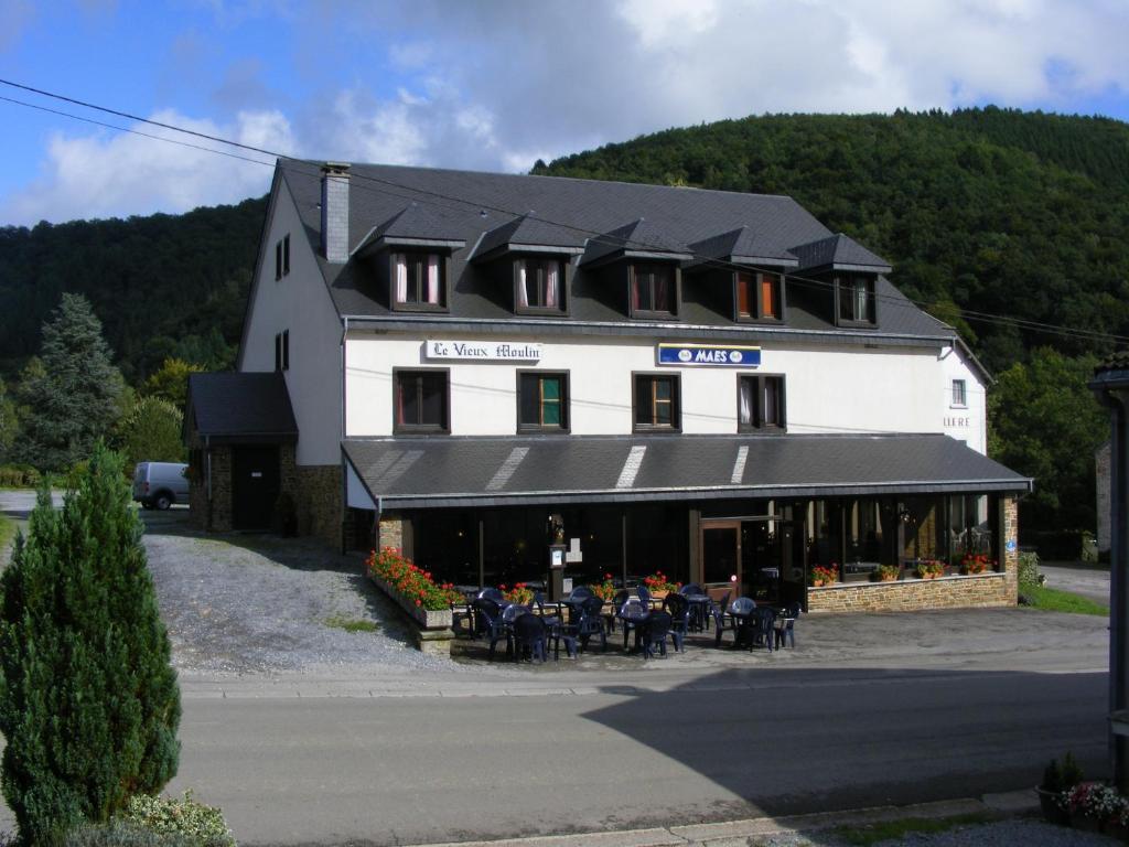 Auberge Le Vieux Moulin Буйон Екстериор снимка