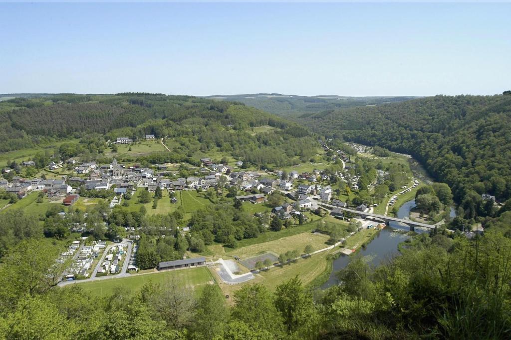 Auberge Le Vieux Moulin Буйон Екстериор снимка